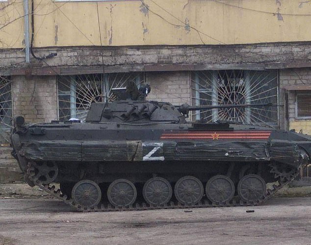 A BMP combat vehicle was captured, along with four Russian soldiers, during fighting near Kharkiv in eastern Ukraine this morning.