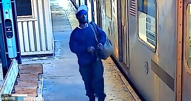 Police offer $ 3,500 reward for information leading to arrest of subway suspect