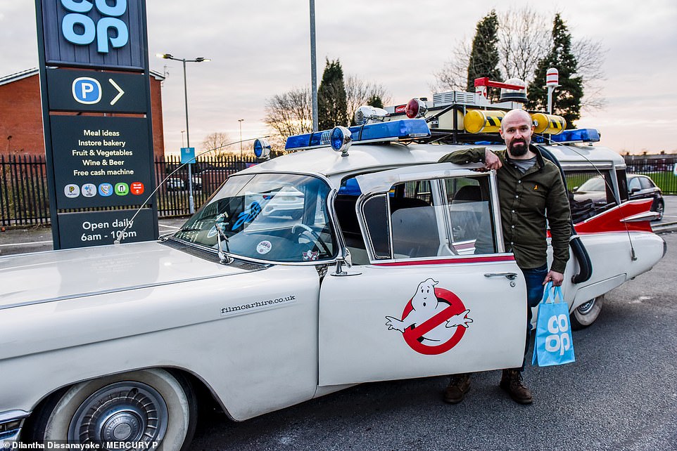 Rather than let them rust, Mr. Dale often takes the cars for a ride to his local supermarket, garnering attention when he drives his Ghostbusters-style ecto car.