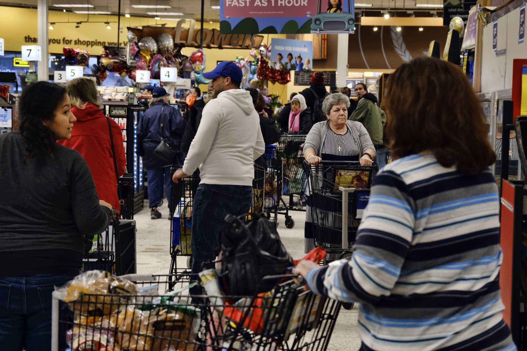 California grocery workers vote for strike approval