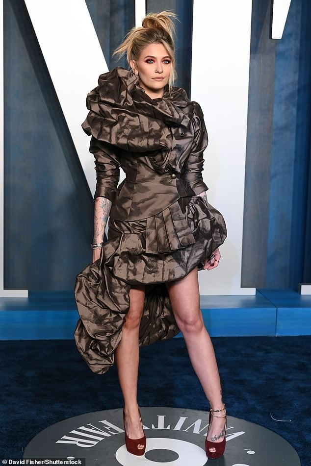 Paris Jackson shows legs for days in a ruffled dress