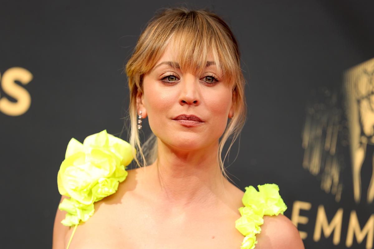 Kaley Cuoco Reveals She 'cried All Night' After Losing Role In 'Knives ...