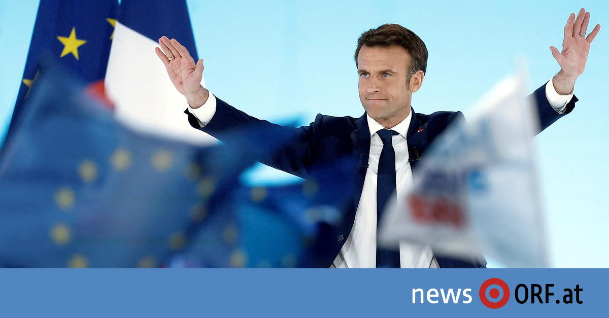 France Macron clearly ahead after first vote