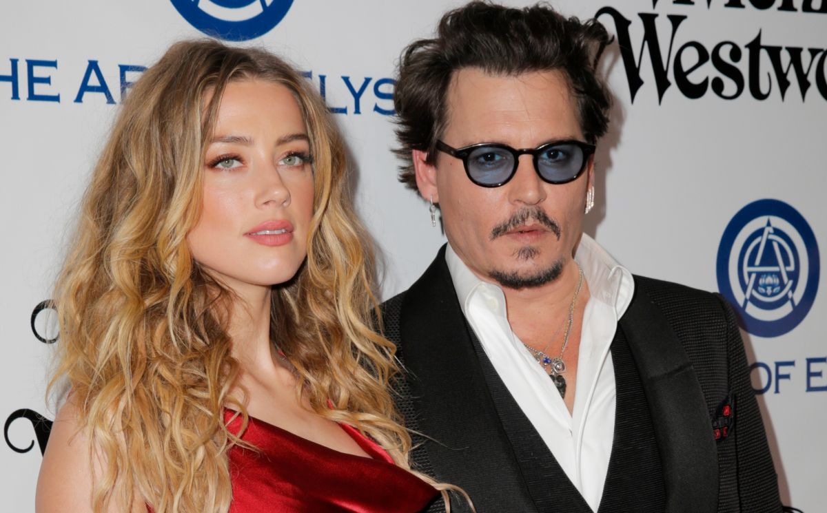 Hours Before She Faces Ex Husband Johnny Depp In Court Amber Heard Says She Still Loves Him S