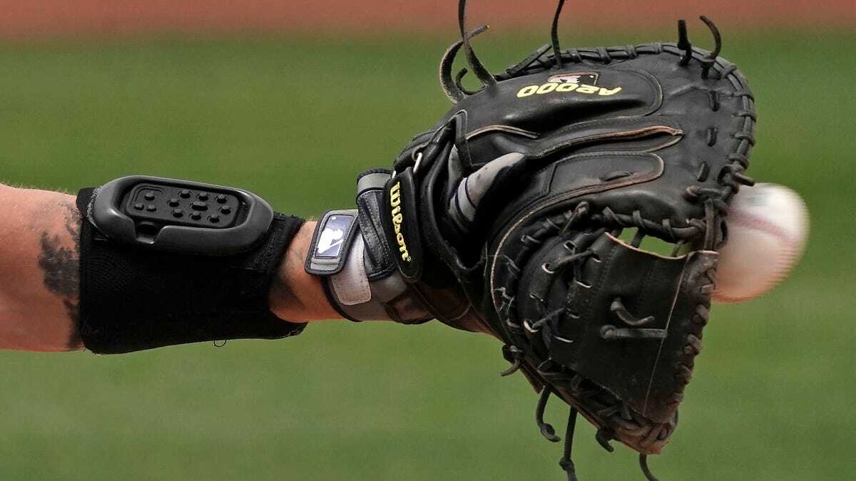 MLB goes to PitchCom to avoid tipping pitches