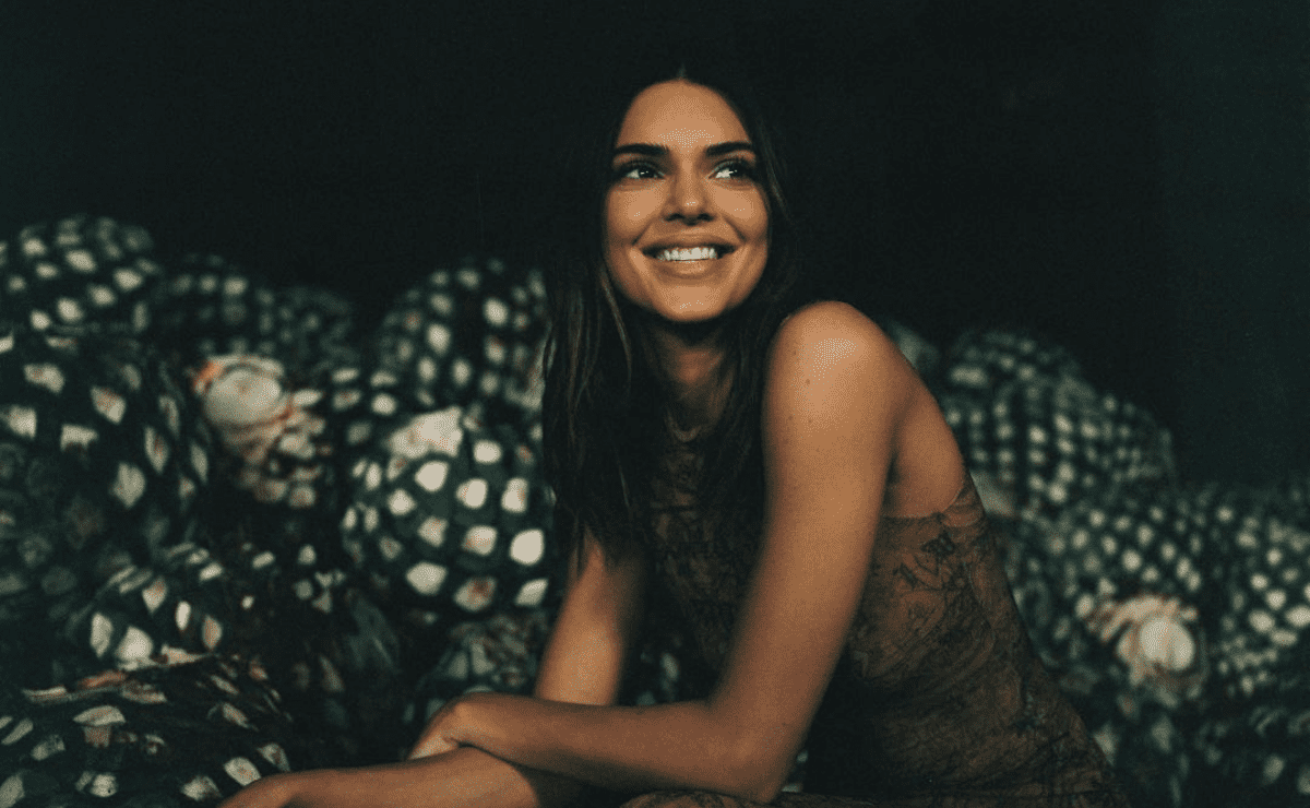 Share Kendall Jenner tips for dealing with