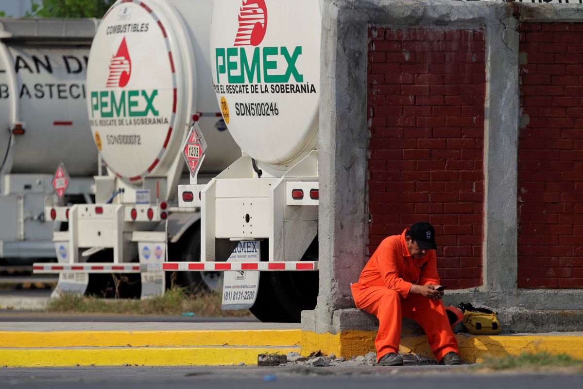 1677530169 Pemex cuts losses by 11 172567 million pesos in the