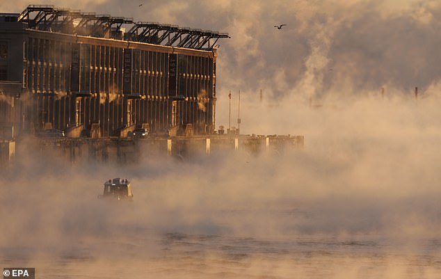 Mount Washington as cold as MARS where wind chills dropped