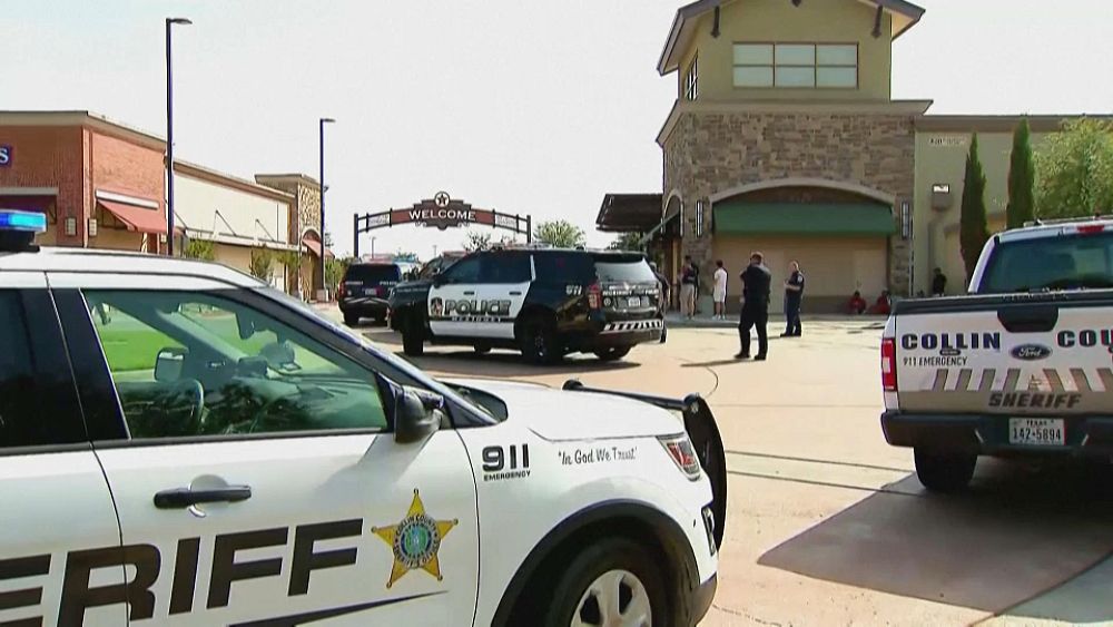 Eight killed in shooting at US shopping center