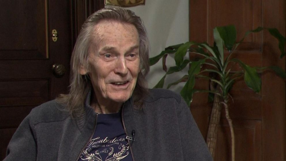 Folk singer songwriter Gordon Lightfoot dies aged 84