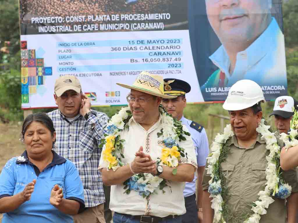 President of Bolivia promotes coffee industrialization