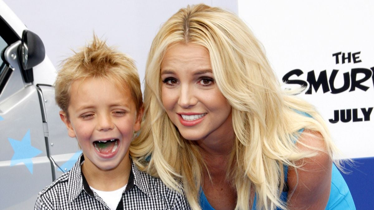 Britney Spears Reveals A Rare Photo Of Her 17-year-old Son The Silver ...