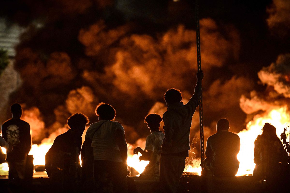 1688110620 The fire in the Banlieue tenses France again