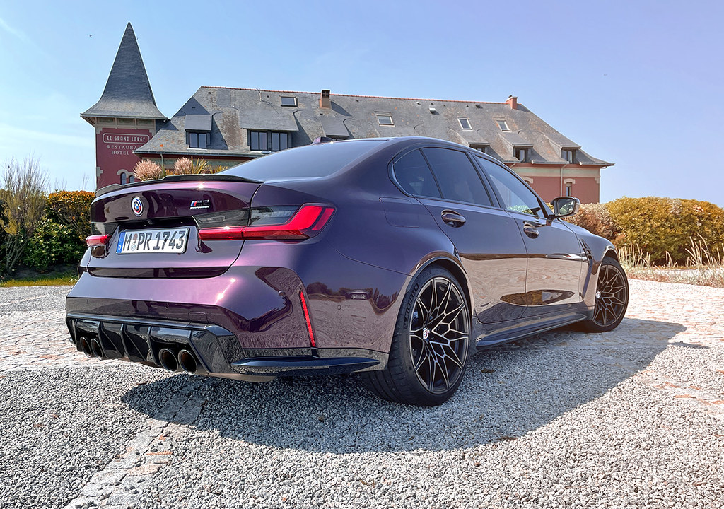 BMW M3 Competition G80 2023 purple mora purple (1)