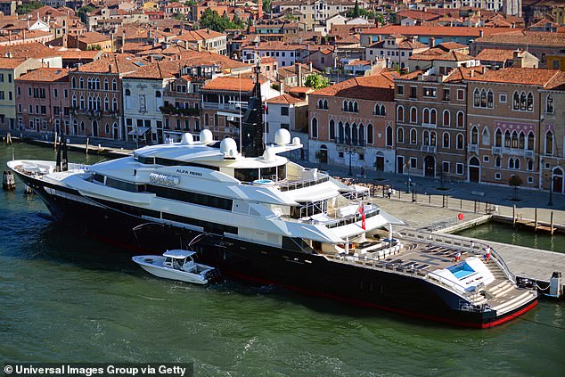 Ex Google CEO Eric Schmidt wins 676m Alfa Nero superyacht after