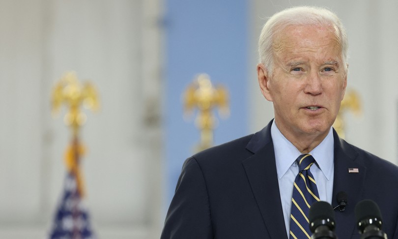 Joe Biden uses an oxygen machine for sleep apnea