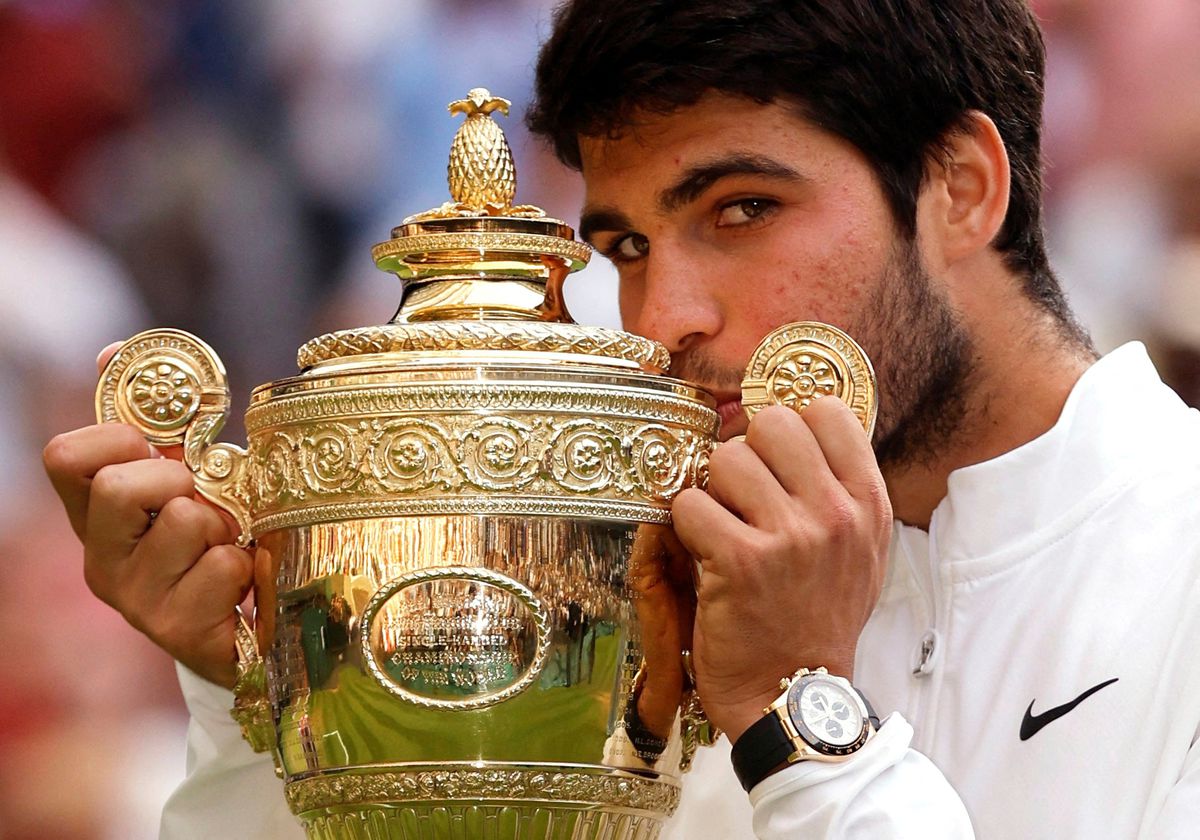 1689534507 Alcaraz overthrows Djokovic conquers Wimbledon and installs the new regime