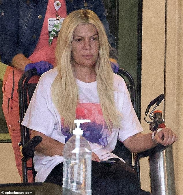 Tori Spelling Is Seen With Major Bruises On Her Face As The Dejected ...