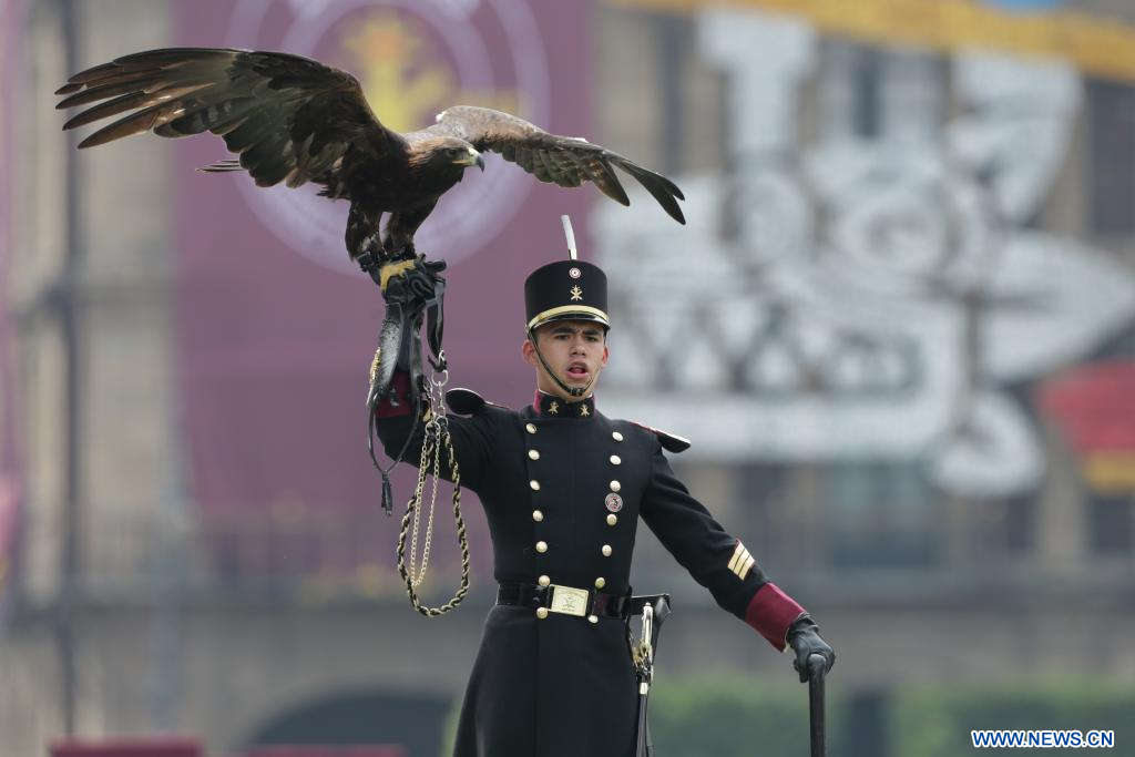 1694943636 13 Mexico celebrates the anniversary of the start of the struggle