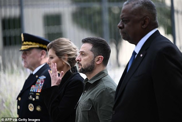 Secretary of Defense Lloyd Austin (r) and Chairman of the Joint Chiefs of Staff General Mark Milley (l) attend a wreath-laying ceremony on 9/11 with Ukrainian President Volodymyr Zelensky (2nd right) and Ukrainian First Lady Olena Zelenska. Pentagon memorial