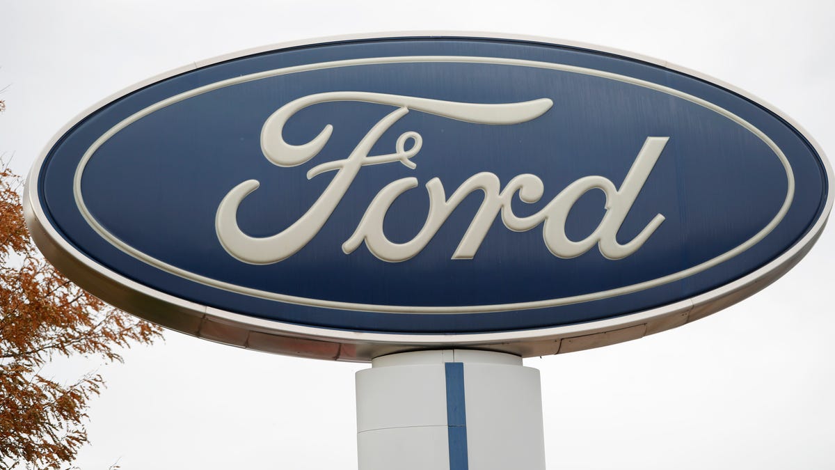 Unifor wins tentative contract with Ford for Canadian auto workers