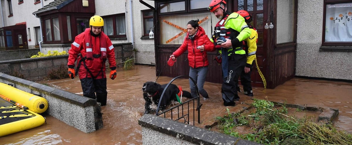 1697822808 Storm Babet kills three people in Britain before heading towards