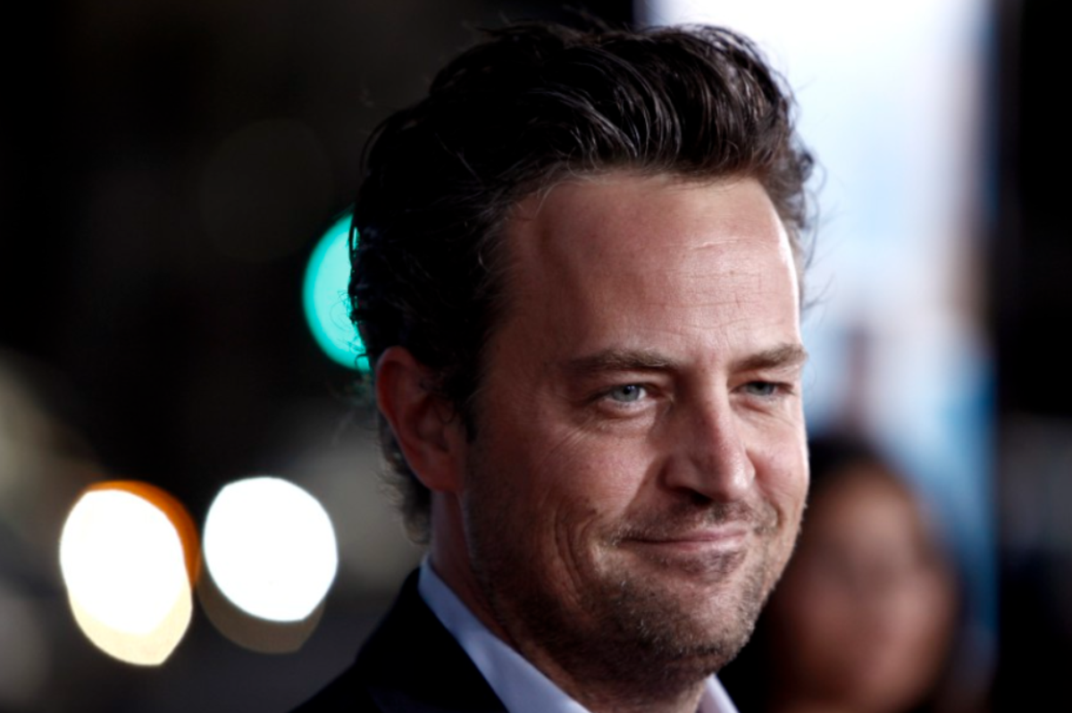 Death Of Matthew Perry: Actor's Family And Friends Pay Tribute As 911 ...