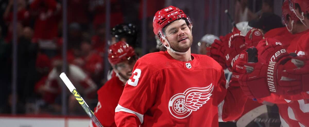 Red Wings Already nine goals for Alex DeBrincat