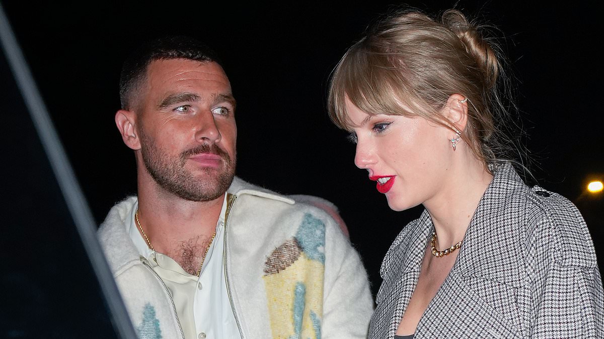 Taylor Swift And Travis Kelce 'kissed All Night' At SNL Afterparty ...