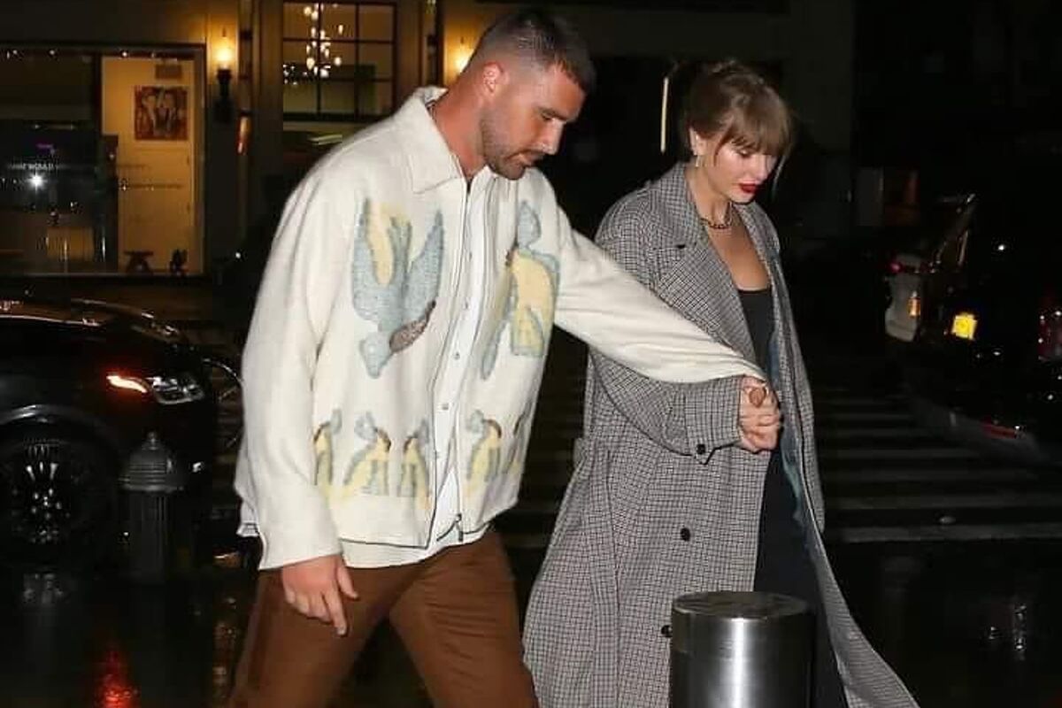 Taylor Swift And Travis Kelce Were “very Affectionate” After Attending 