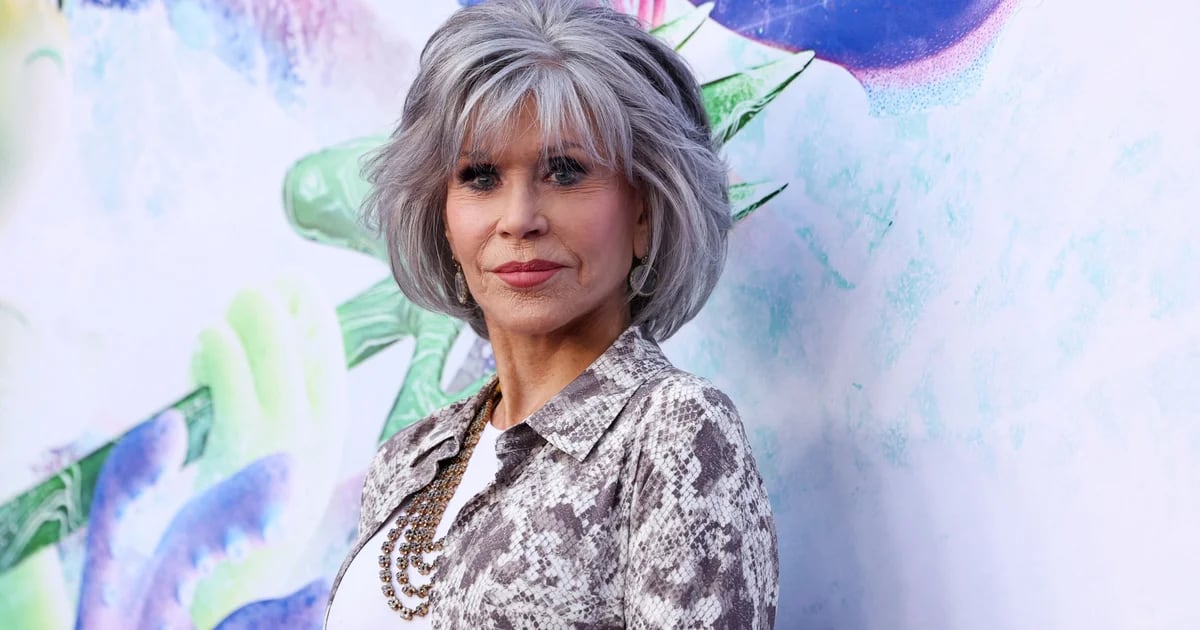 Jane Fonda told why she would only date a 20