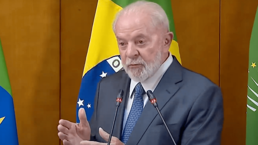 Why the rush to bring charges says Lula about Navalnys