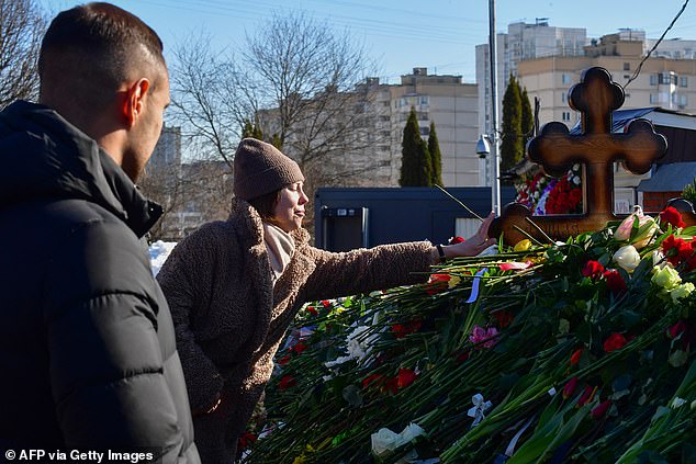 The ceremony took place amid a heavy police presence as thousands defied the president's warnings and streamed into the capital