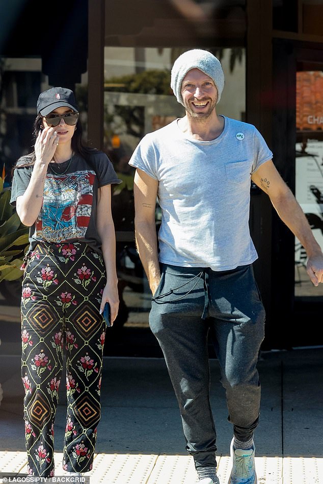 Chris Martin and Dakota Johnson are engaged The Coldplay singer